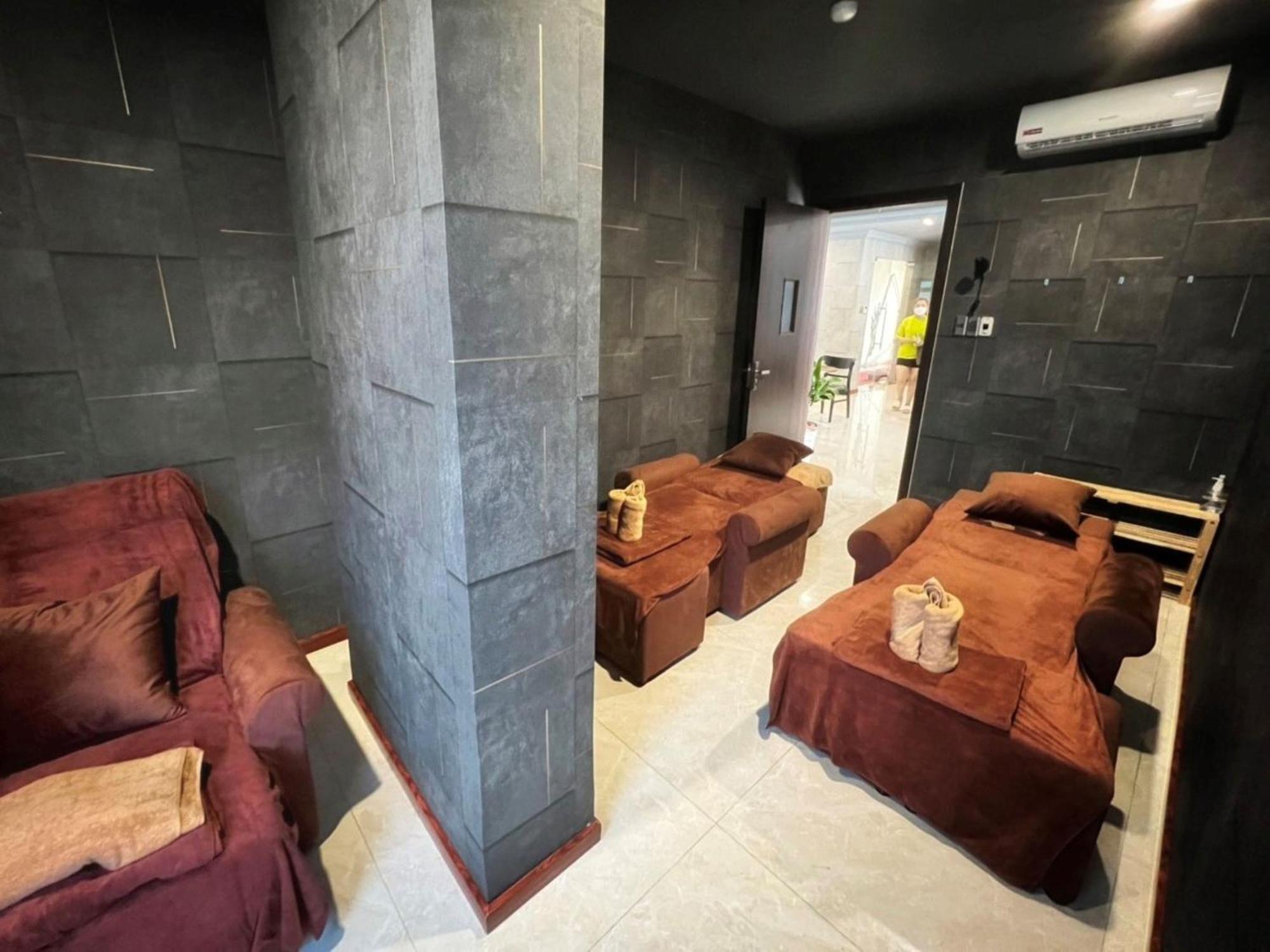 K Hotel Sauna And Massage Da Nang Esterno foto