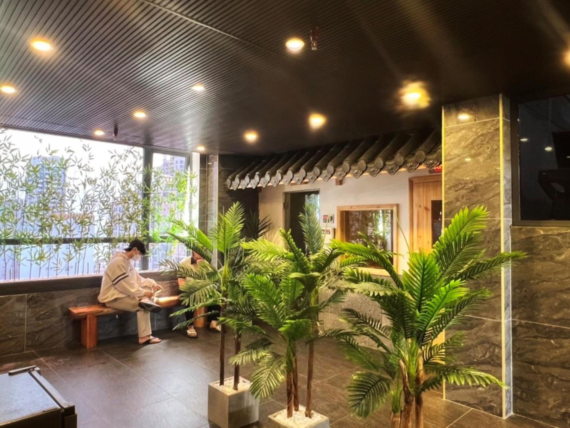 K Hotel Sauna And Massage Da Nang Esterno foto