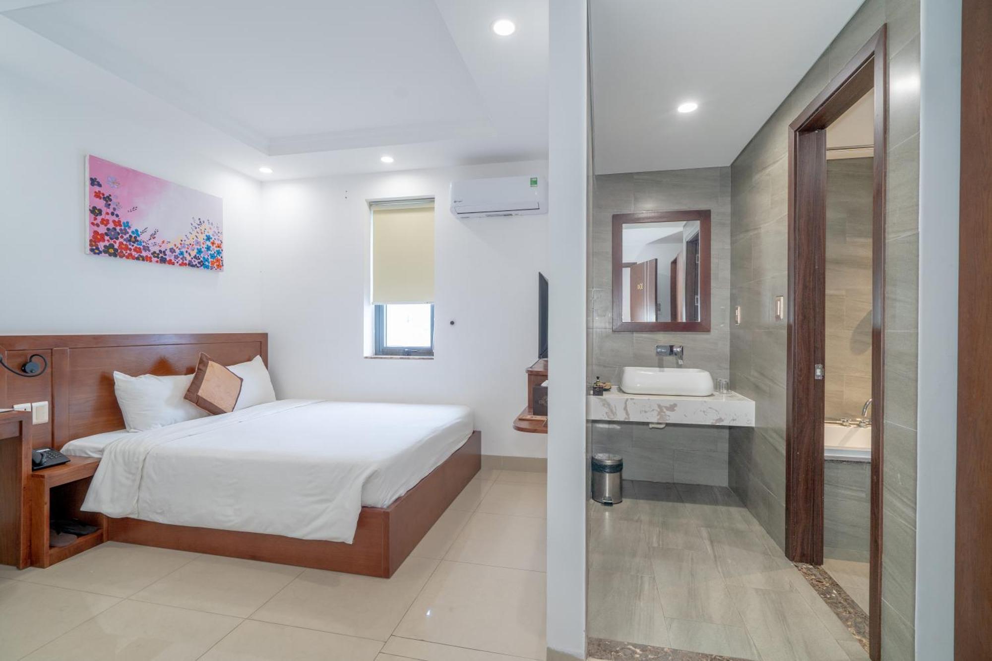K Hotel Sauna And Massage Da Nang Esterno foto